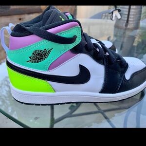 Nike Jordan 1 Pastel. Big kids size 3.